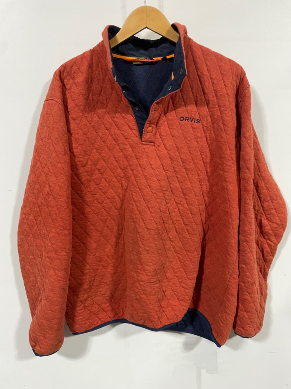 Orvis Quilted Pullover in Rust with Navy Trim